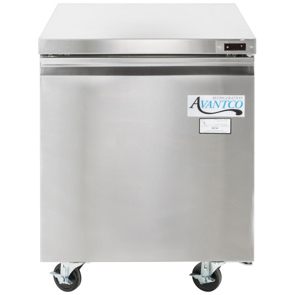 Avantco TUC27R 27" Single Solid Door Undercounter Refrigerator